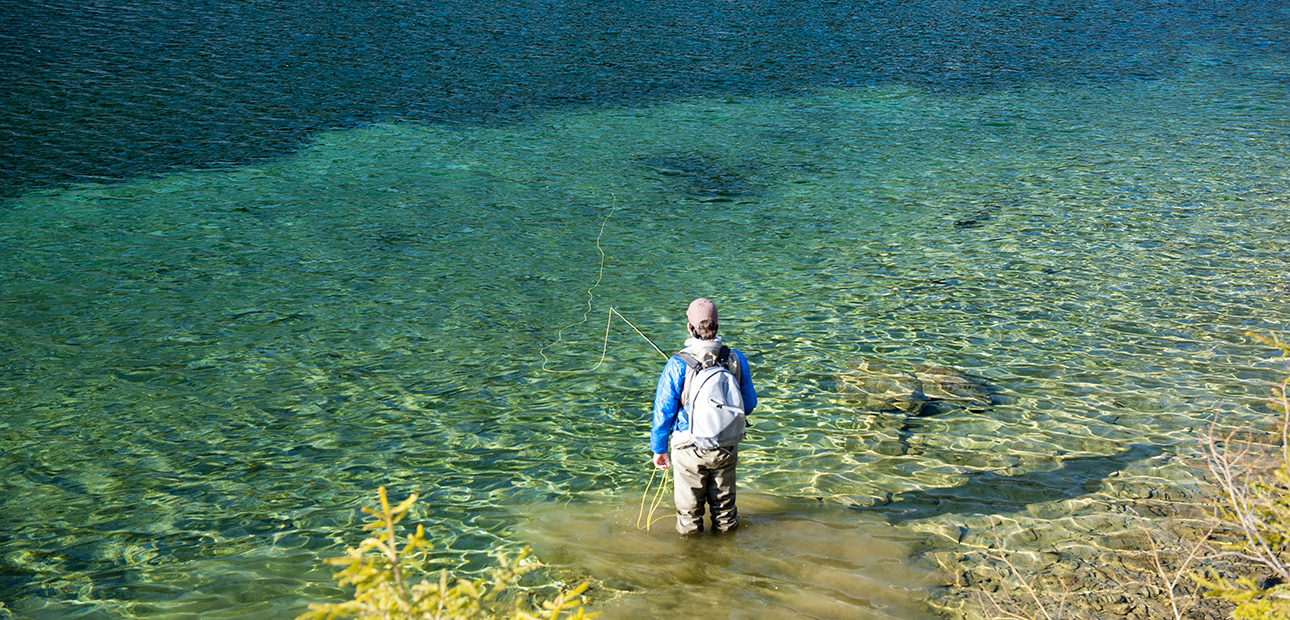 Ralf beim Fliegenfischen am Förchensee Ralf beim Fliegenfischen am Förchensee